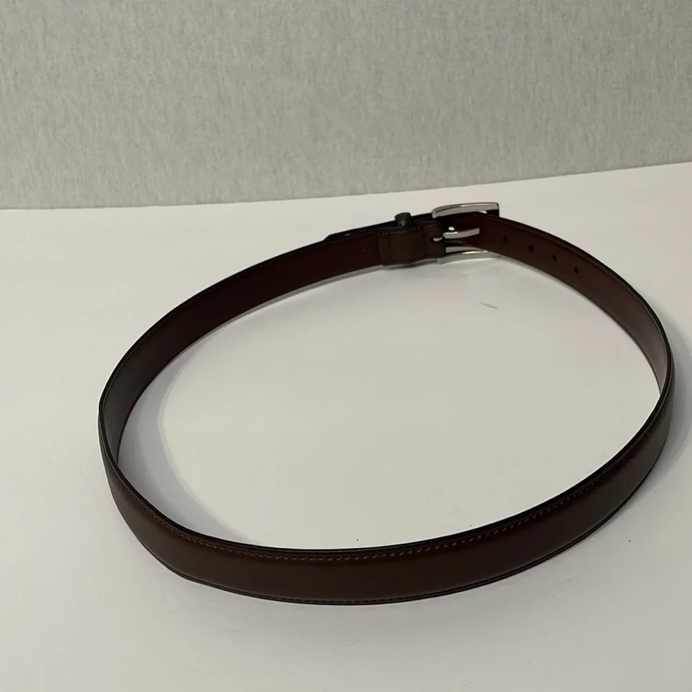 Boys, Dockers, synthetic leather belt.